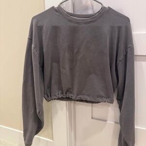Aritzia gray long sleeve